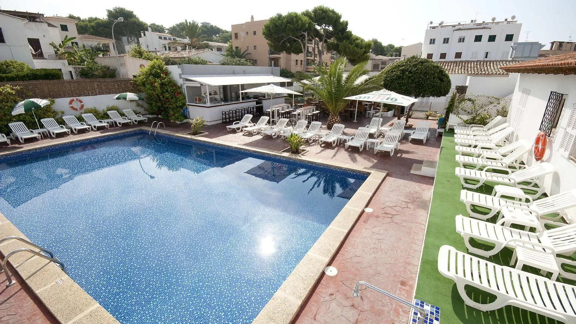 Hostal Montesol Cala Ratjada  Maison d'hôtes